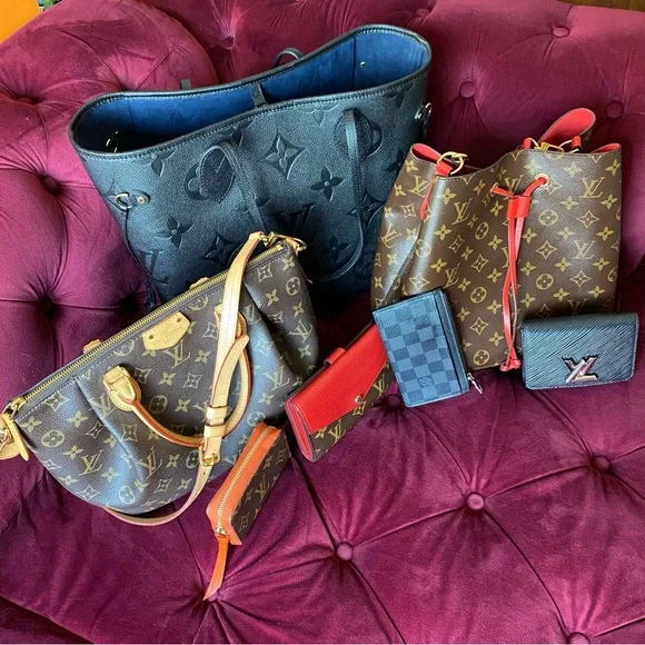 SOLD Authentic Louis Vuitton Cerise Monogram Canvas Pallas Compact Wallet Red - Picture 12 of 12